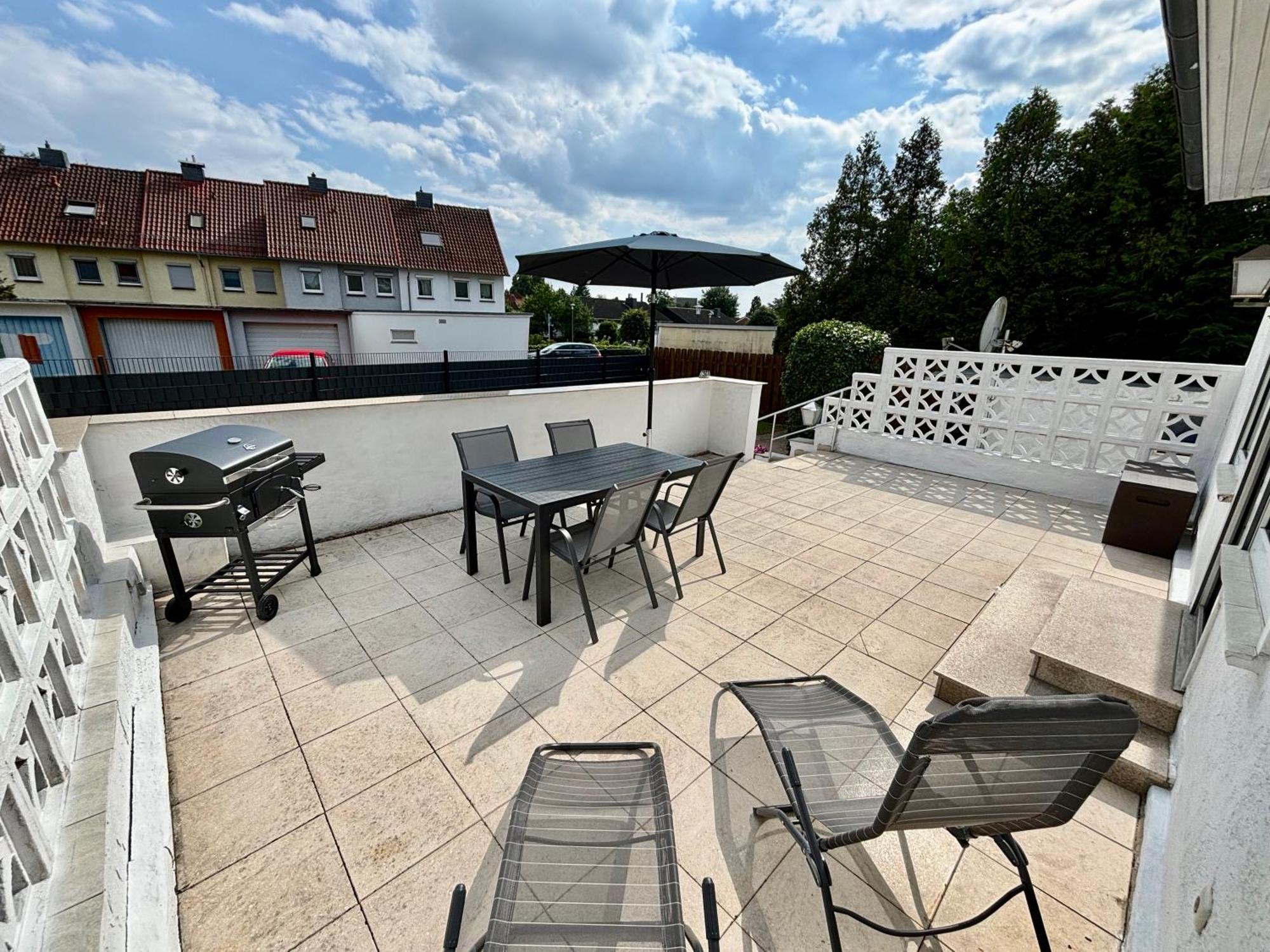 Grosse Comfort-Ferienwohnungen Haus Bonni Целле Экстерьер фото
